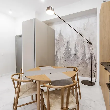 Zieleniec, Sun & Snow *