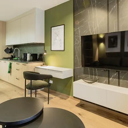 Zieleniec, Sun & Snow